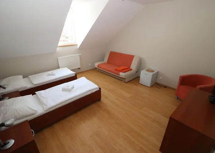 Blatensky Dvur 3* Pardubice