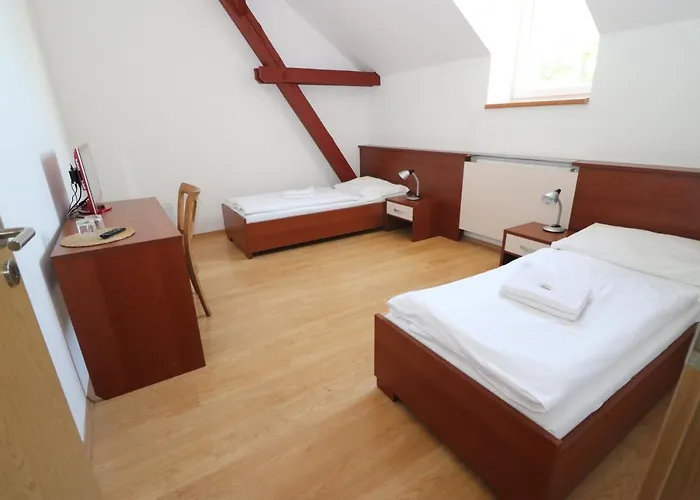 Gasthuis Blatensky Dvur Pardubice
